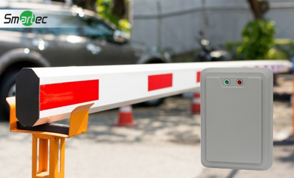 Новый микроволновой датчик на шлагбаум с дальностью обнаружения авто/человека до 10 м от Smartec
